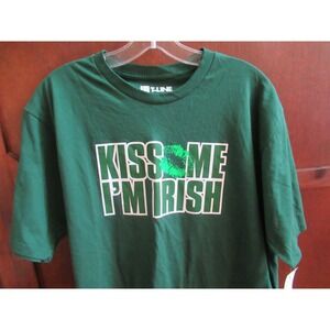 Kiss Me I'm Irish Men Women Unisex green XL t shirt lip print T-Line cotton NWT